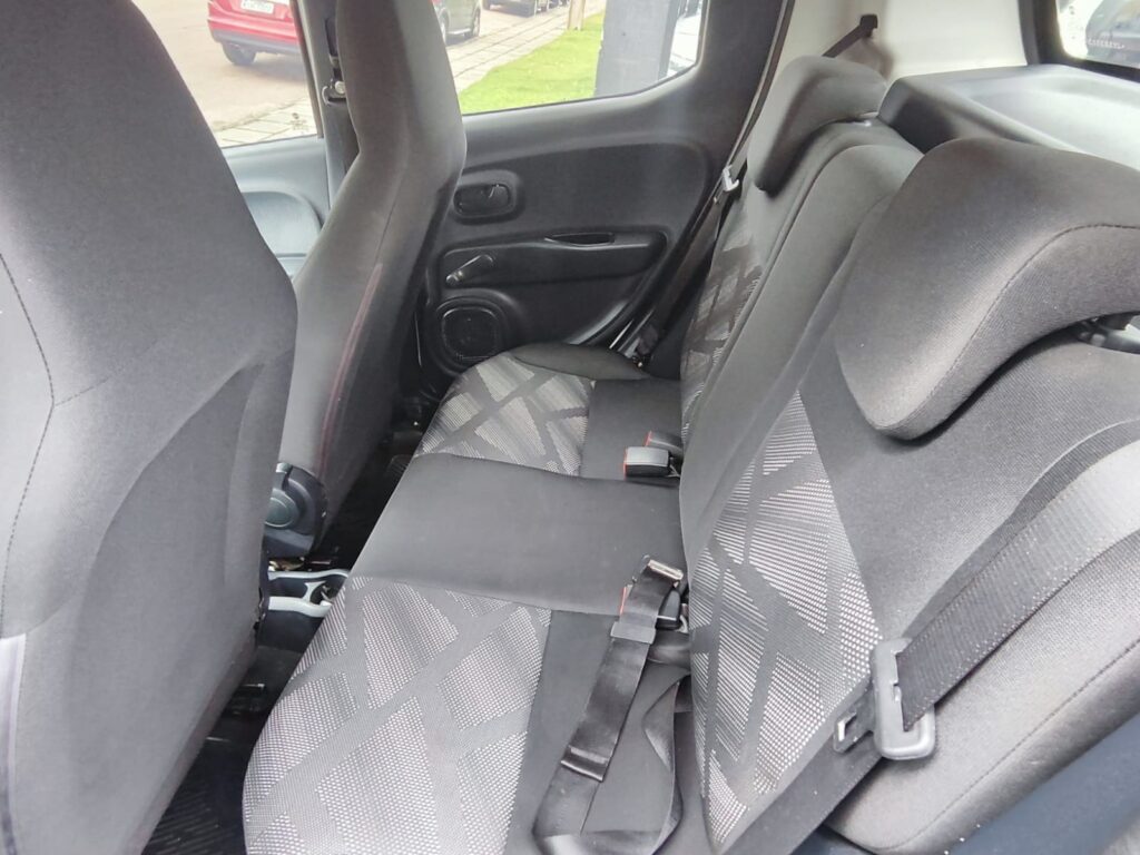 WhatsApp-Image-2025-10-27-at-14.53.30