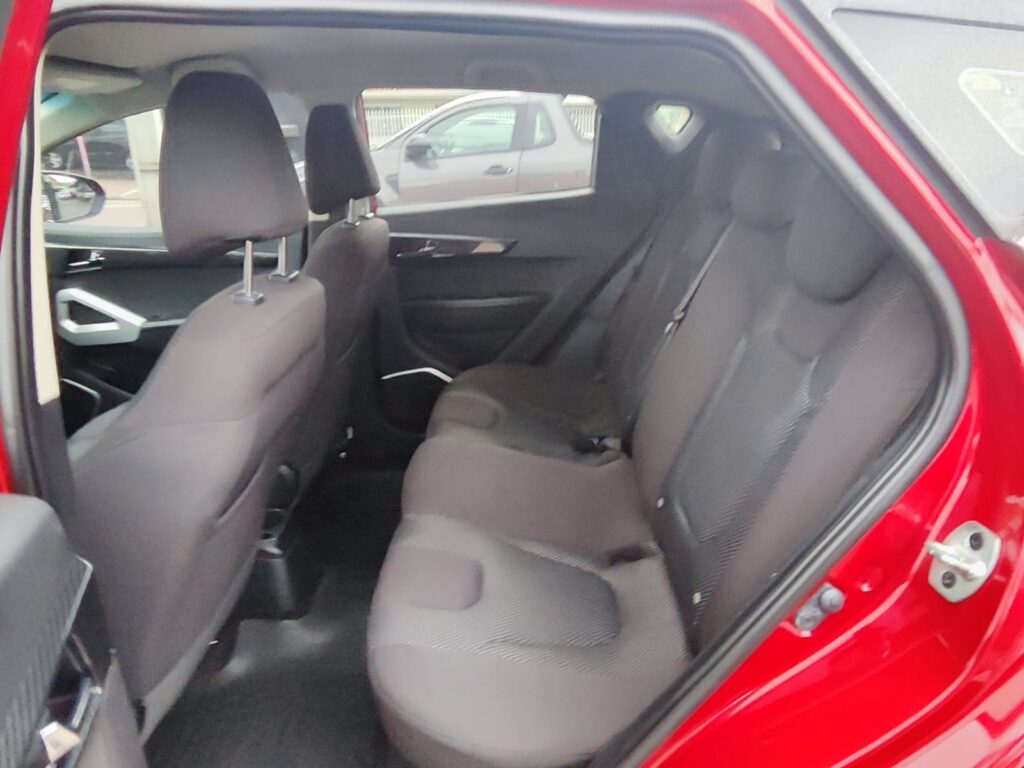 WhatsApp-Image-2025-11-14-at-09.52.08-8